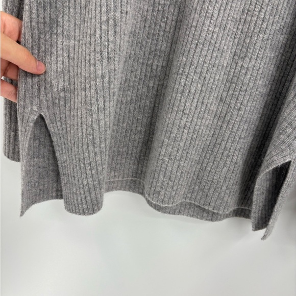 Madeleine Thompson Gray Ribbed Cashmere Sweater Medium Slit Hem Pullover small - Picture 12 of 16